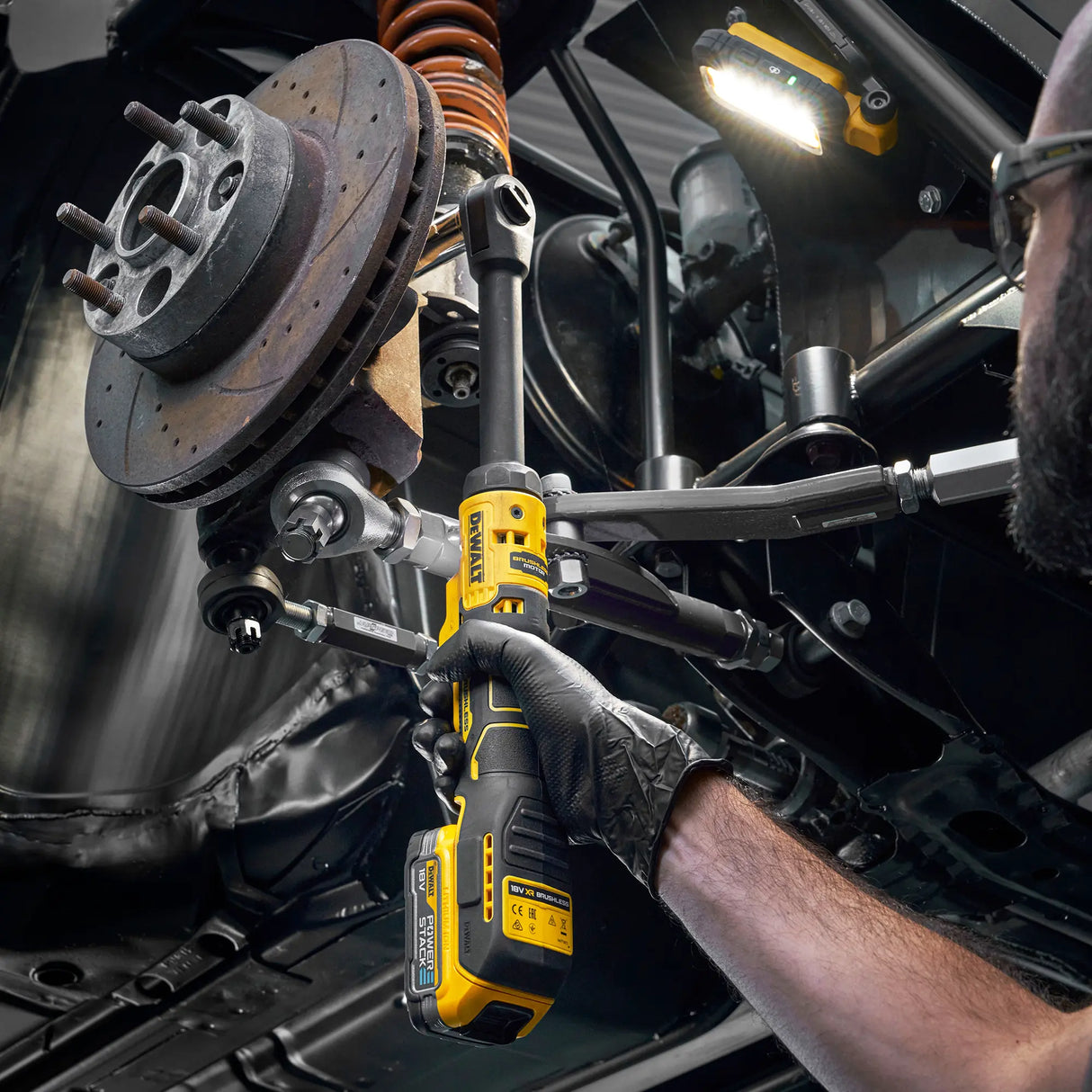 Trinquete Dewalt DCF513EN-XJ 18 V