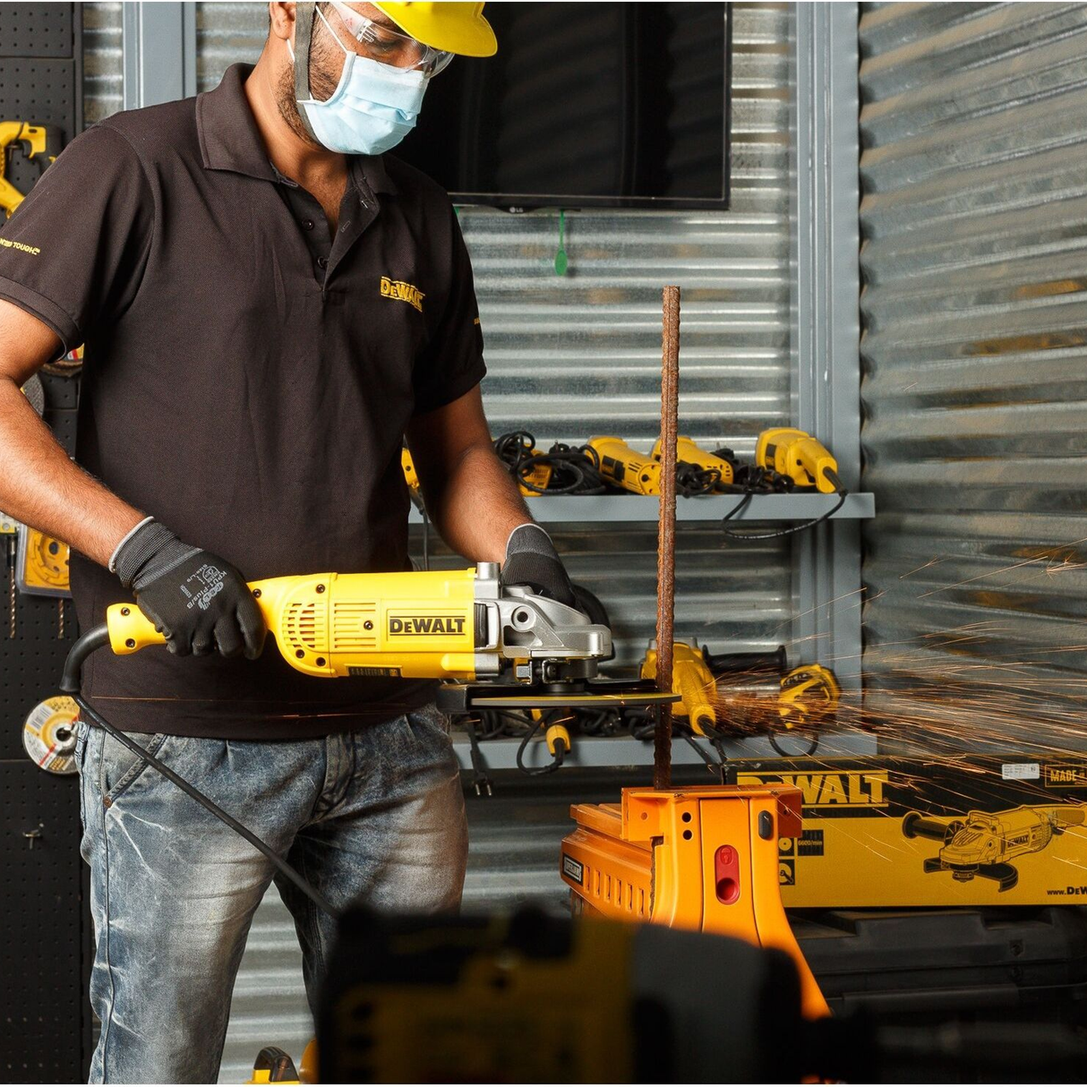 Smerigliatrice Dewalt DWE492-QS 230mm 2200W