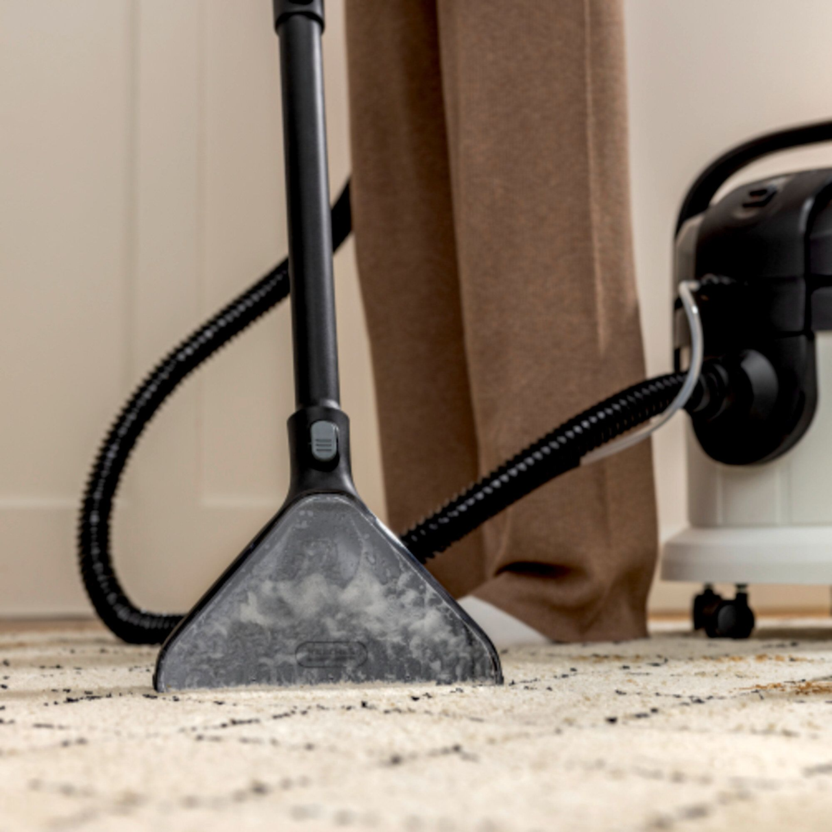 1.081-150.0 - Limpiador de alfombras Kärcher SE 4 1000W - Imagen 2