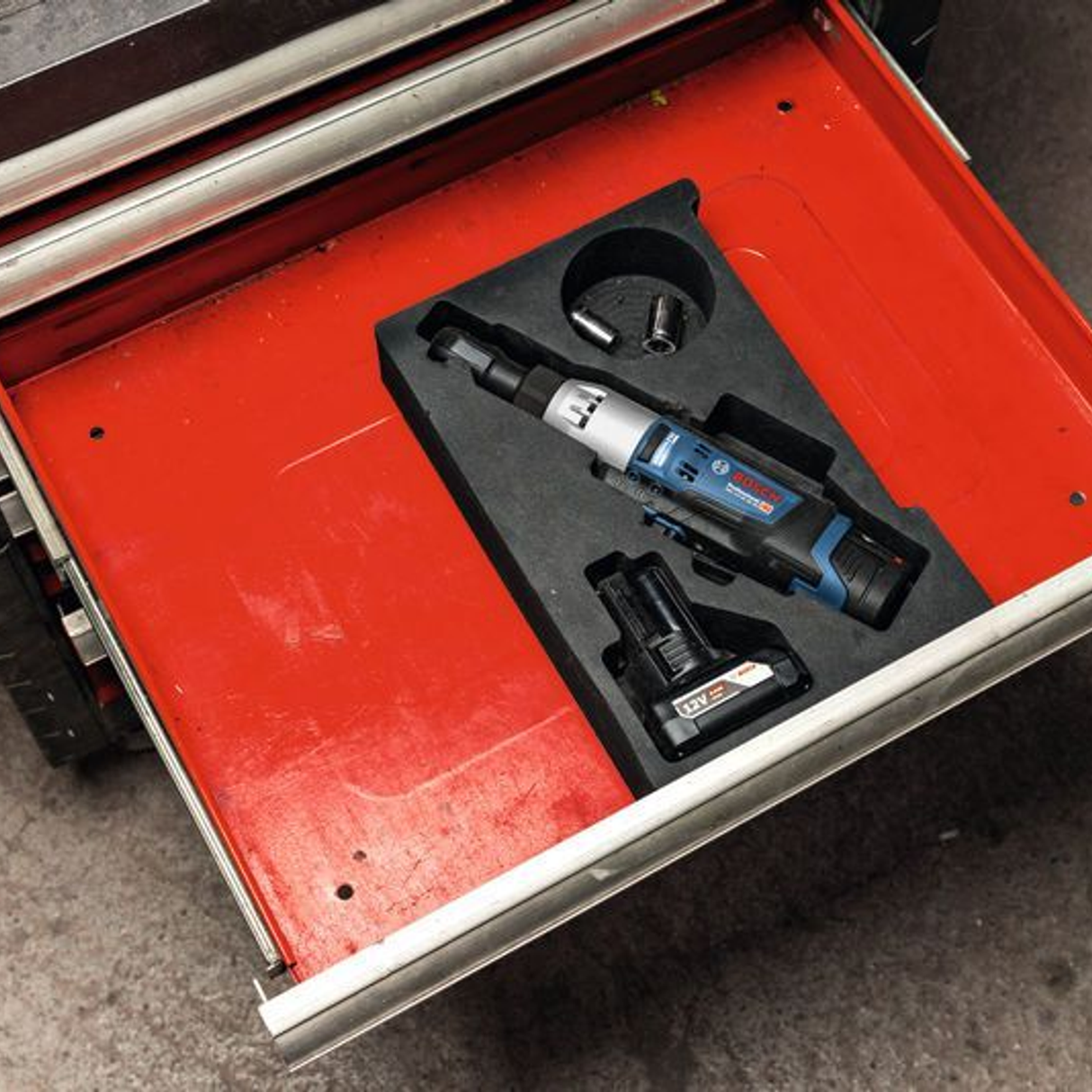 06019N8301 - Llave de carraca Bosch GRC 12V-60 3/8 SN PRO 12V - Imagen 18