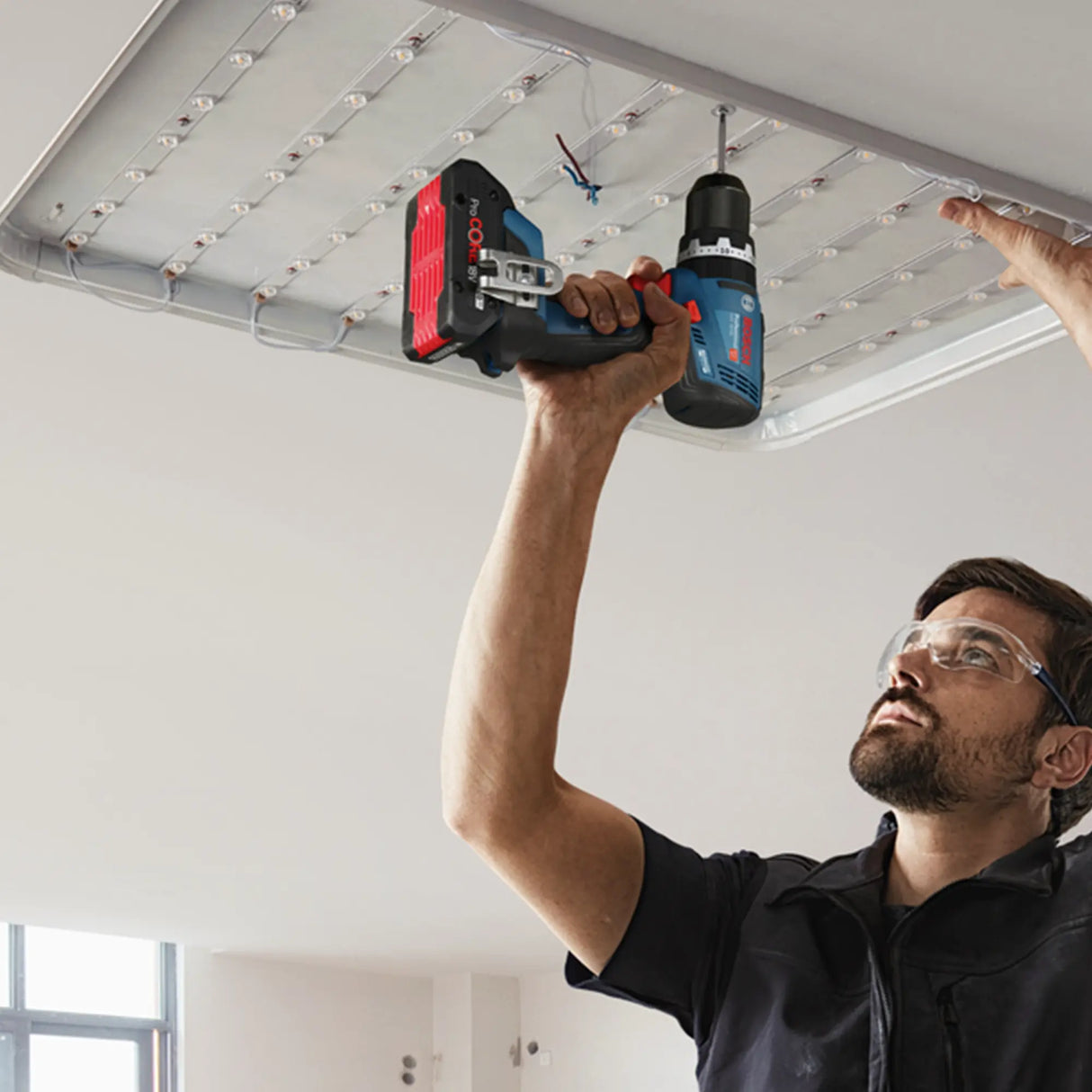Combo Kit Bosch GSB 18V-65 + GWS 18V-8 18V 4Ah