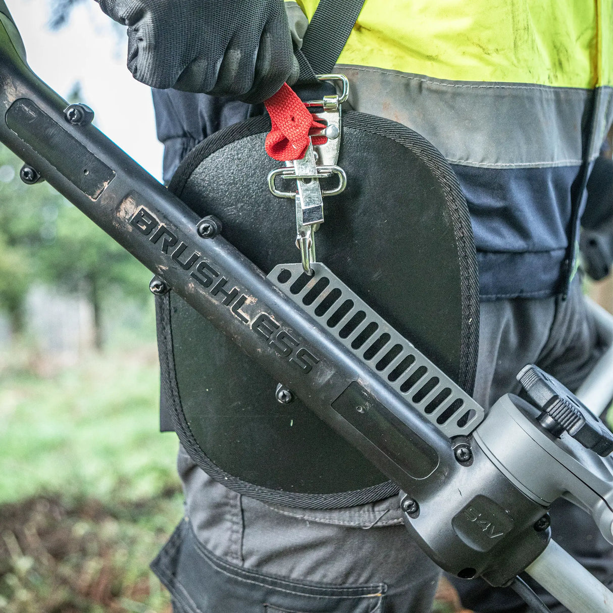 Desbrozadora Dewalt DCMBC823N-XJ 54V