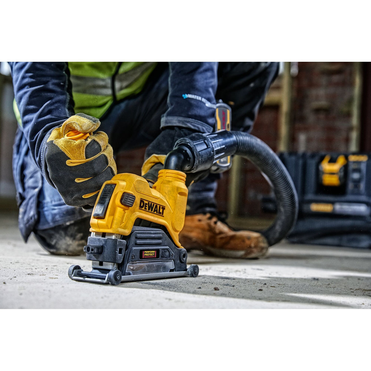 DWE46225-XJ - Protección contra cortes Dewalt DWE46225-XJ para amoladora de 125 mm - Imagen 9