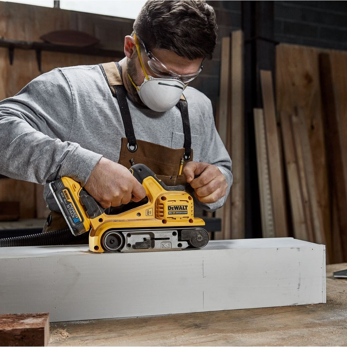 DCW220NT-XJ - Levigatrice a nastro Dewalt DCW220NT-XJ 18V - Immagine 7