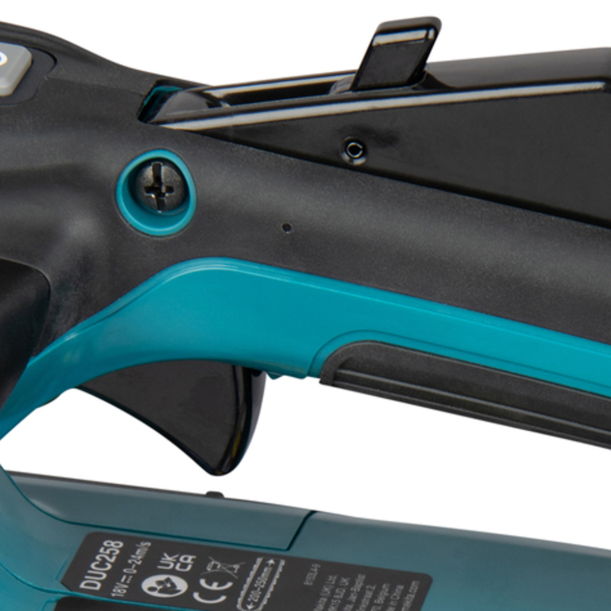 DUC258Z - Motosierra eléctrica con empuñadura superior Makita DUC258Z 18V - Imagen 14