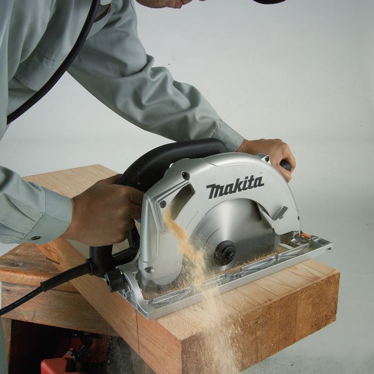 5104S - Sega Circolare Makita 5104S 2100W - Immagine 4