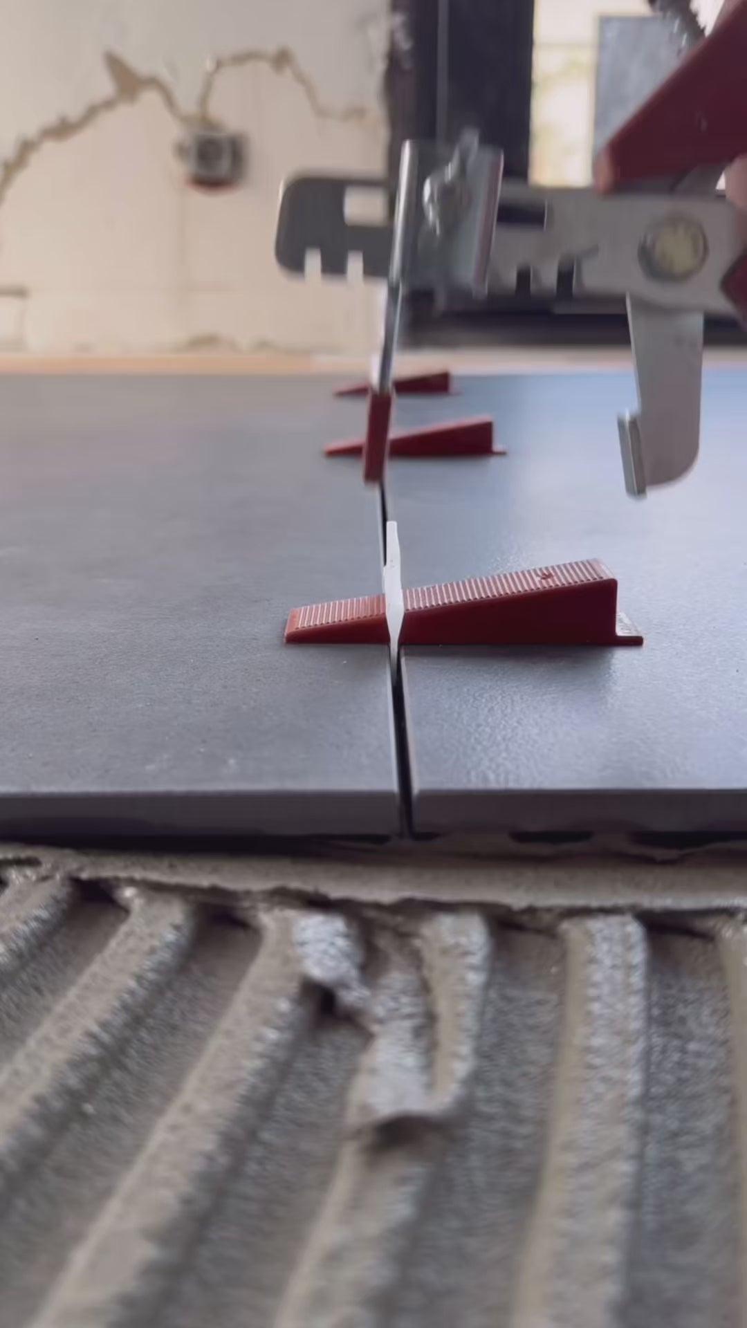 Alicates espaciadores Raimondi Ampolla de síndrome de piernas inquietas (RLS)