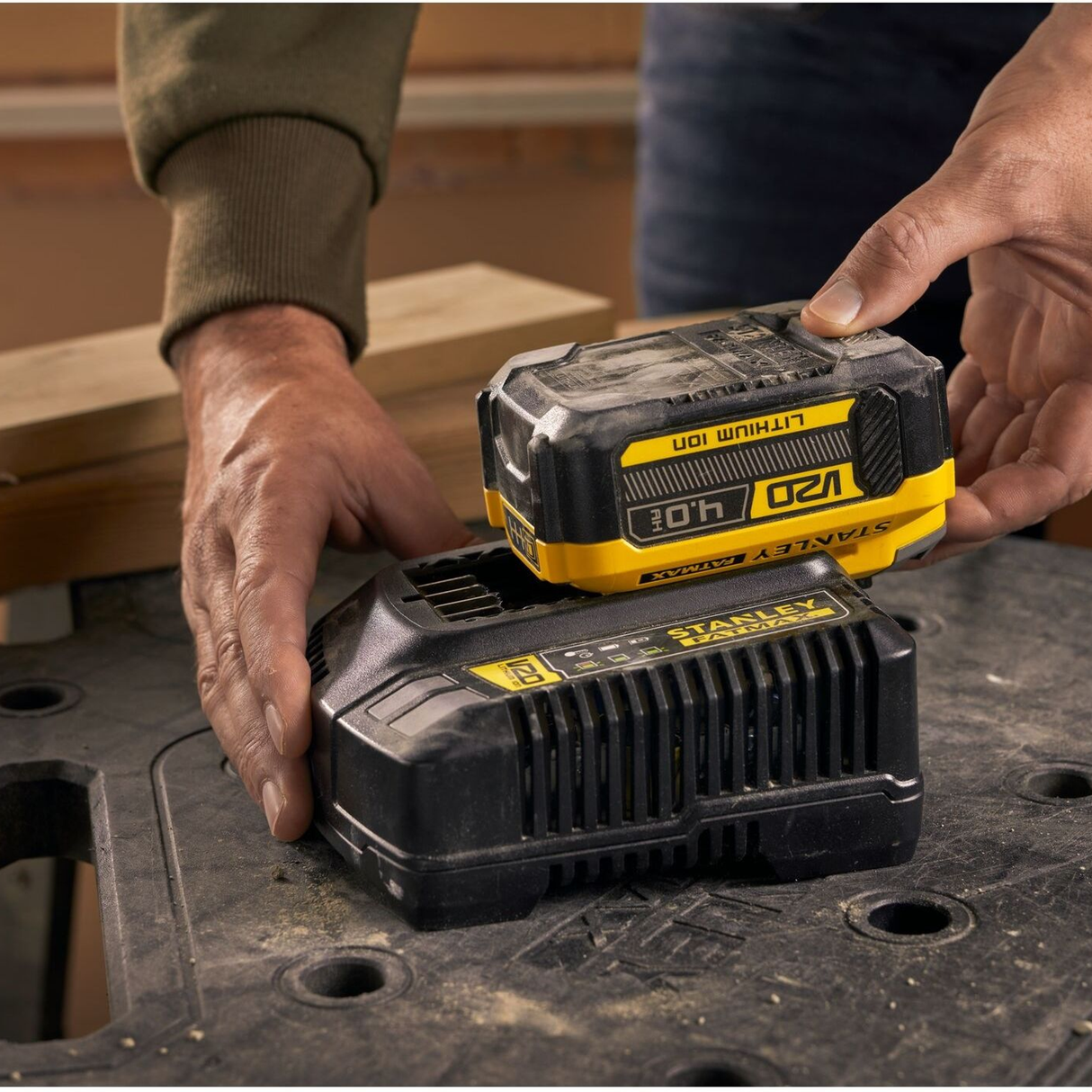 SFMCB204-XJ - Batería Stanley FatMax V20 18V 4Ah - Imagen 3