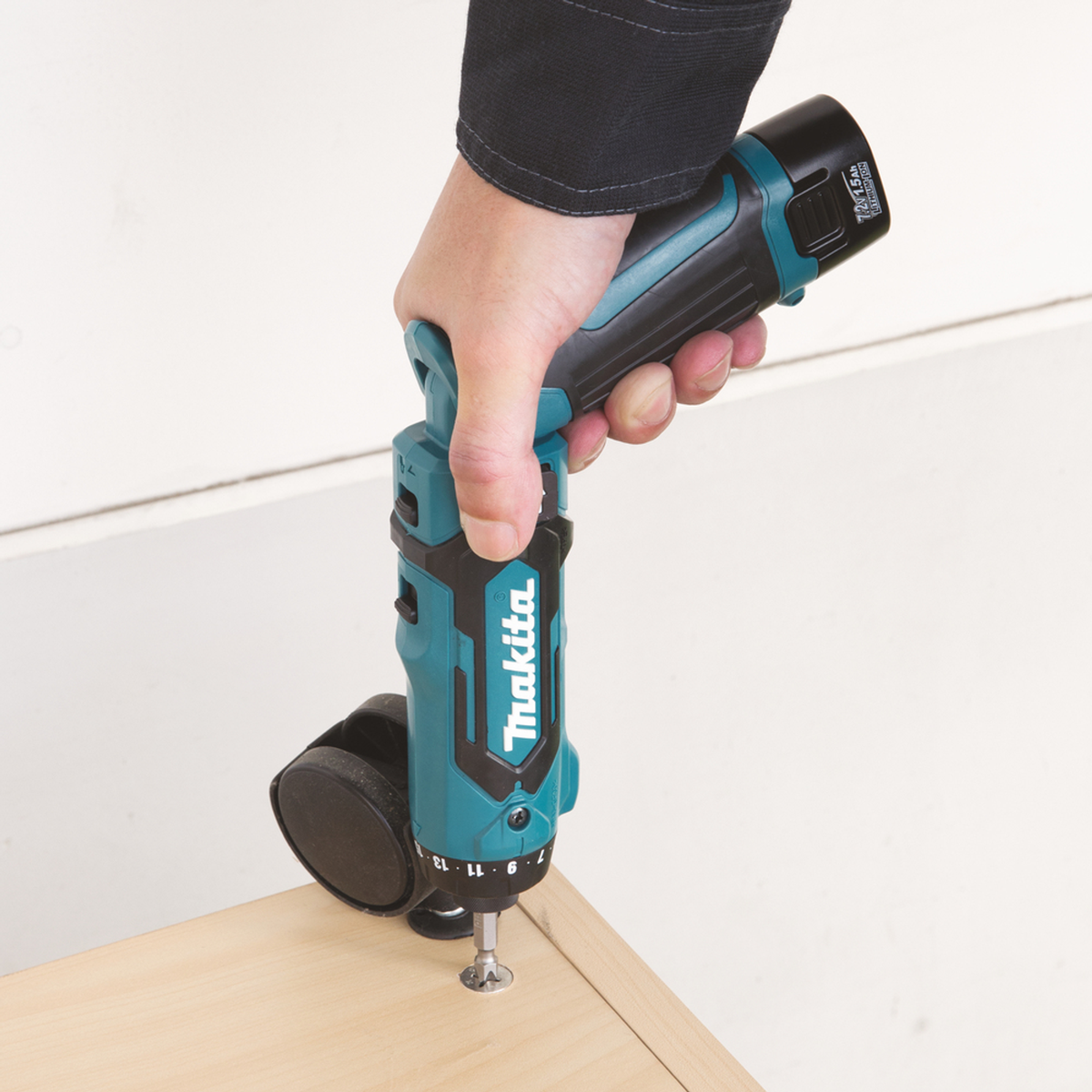 DF012DZ - Taladro atornillador Makita DF012DZ 7.2V - Imagen 15