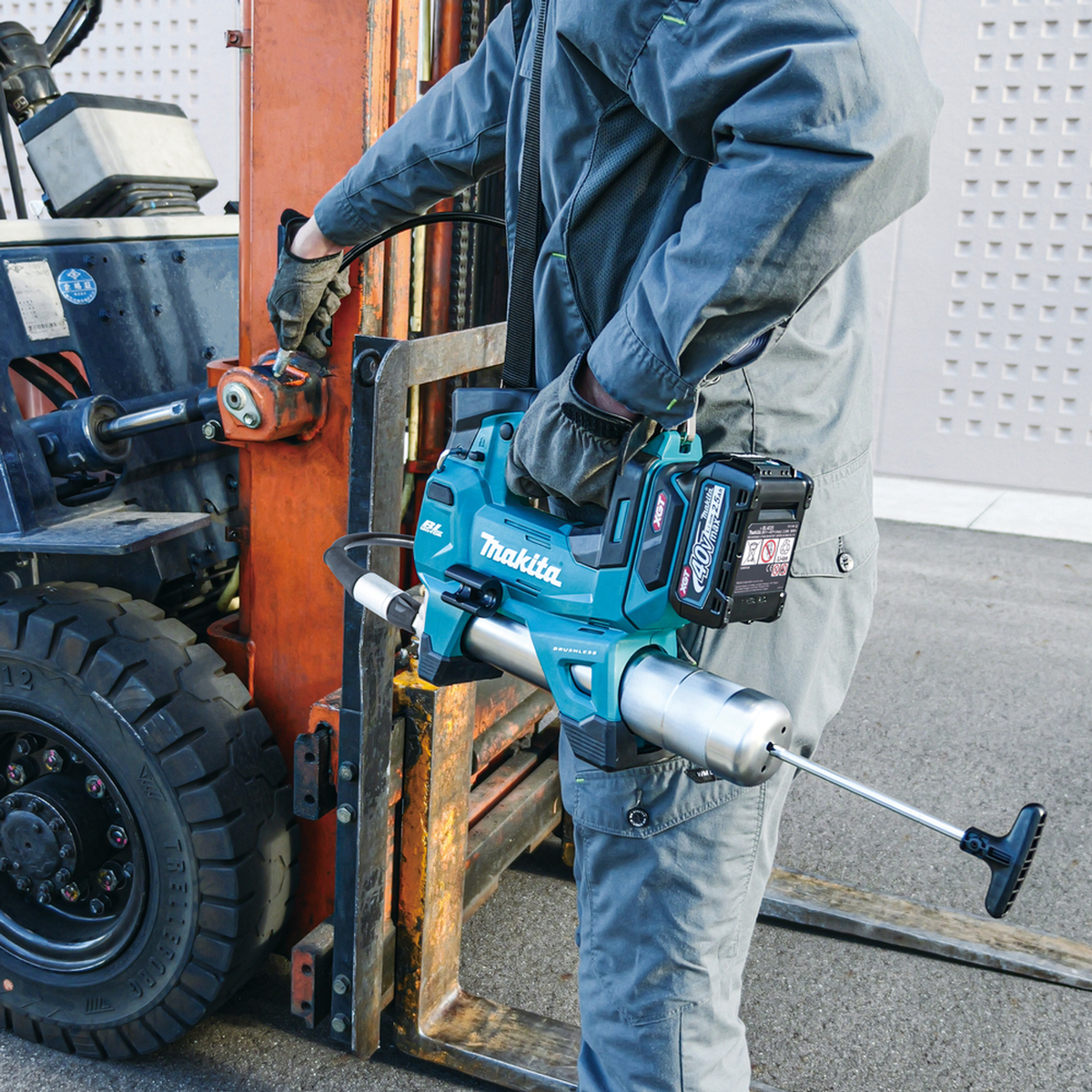 GP001GD201 - Pistola de engrase Makita GP001GD201 XGT 40V 2x2.5Ah - Imagen 19